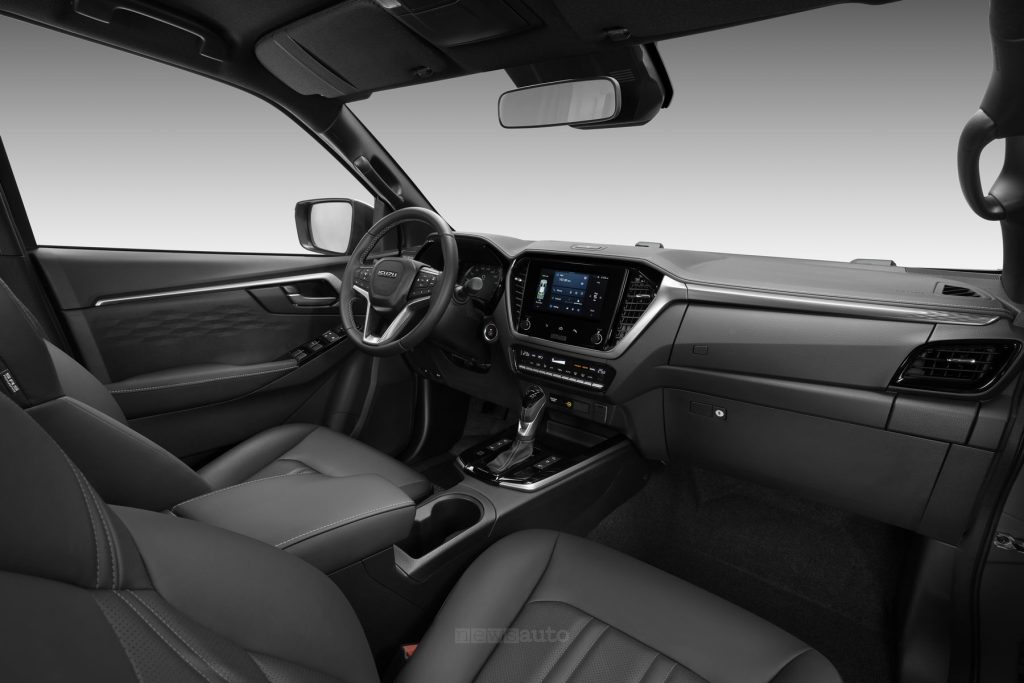 Isuzu D-Max plancia abitacolo
