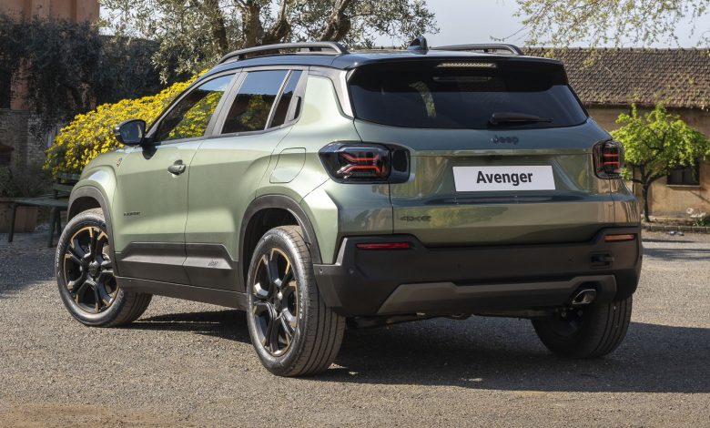 Jeep Avenger 4xe 85th anniversary posteriore 3/4