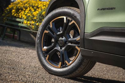 Jeep Avenger 4xe 85th anniversary cerchi da 18"