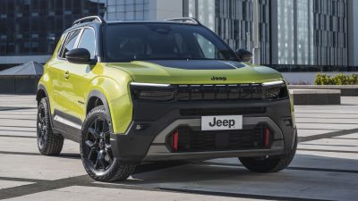 Jeep Avenger e-Hybrid 4xe anteriore 3/4