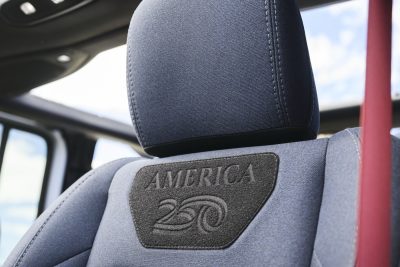 Jeep Wrangler America250 edition tessuto dei sedili anteriori