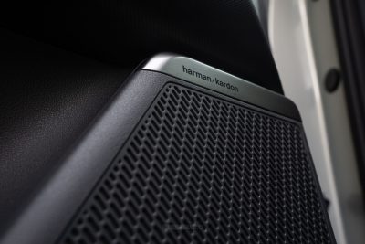 Kia Seltos cassa audio dell'impianto Harman/Kardon