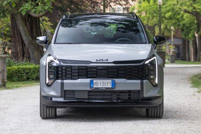 Kia Sportage Tri-Fuel Black Edition frontale