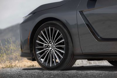 Lexus ES 350e Luxury Executive cerchi da 21"