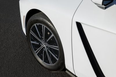 Lexus ES 350h Premium Plus cerchi da 19"