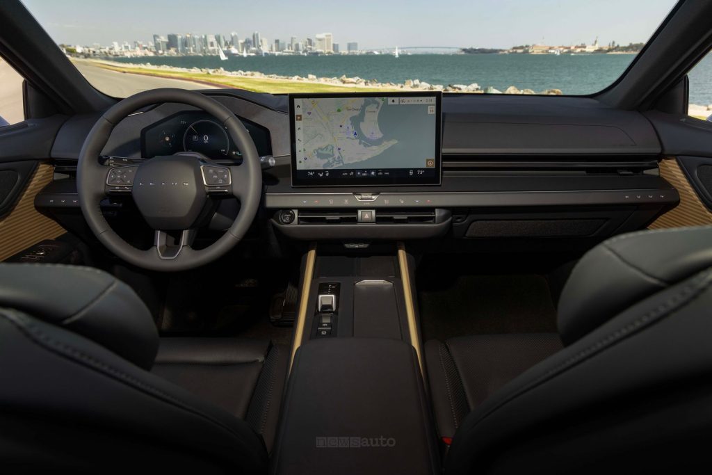 Lexus ES 500e Luxury plancia abitacolo