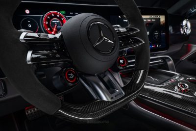 Mercedes-AMG GT 63 Coupé 4 comandi al volante