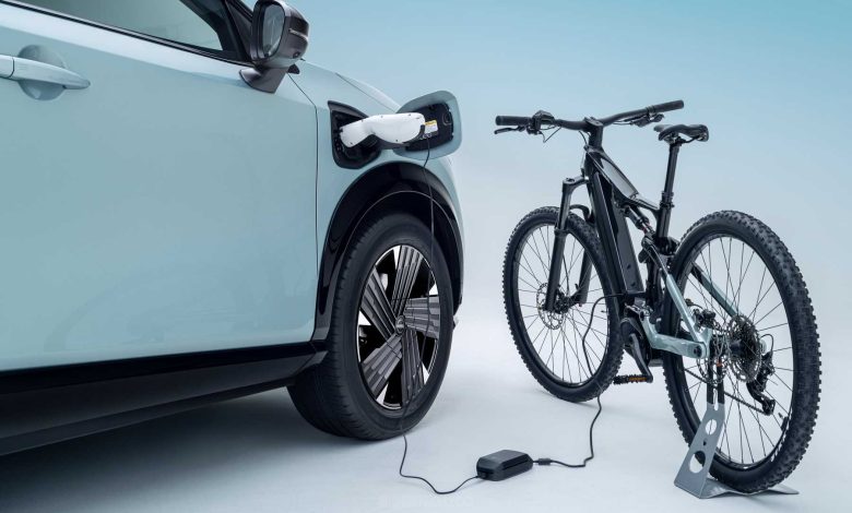 Nuova Nissan Ariya 2026 funzione di ricarica V2L