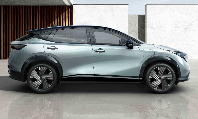 Nuova Nissan Ariya 2026 laterale