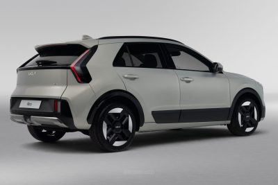 Nuova Kia Niro posteriore 3/4