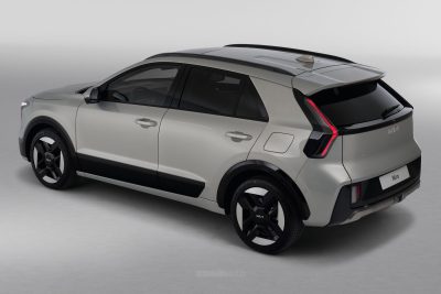 Nuova Kia Niro posteriore 3/4