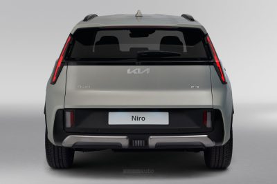 Nuova Kia Niro posteriore