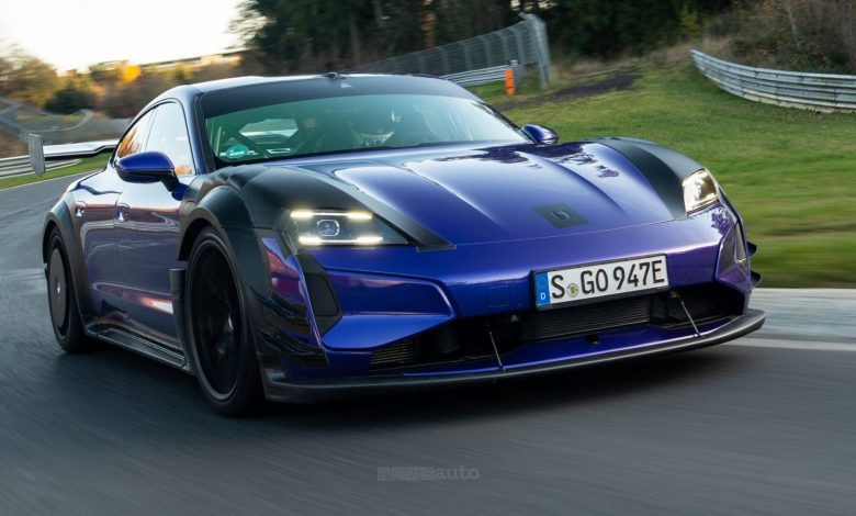 Porsche Taycan Turbo GT con kit Manthey, giro da record al Nürburgring
