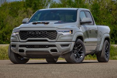 Ram 1500 Rumble Bee anteriore 3/4