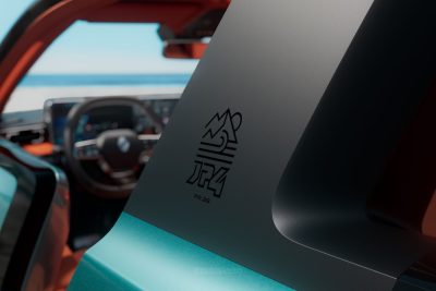 Renault 4 JP4x4 Concept logo montante laterale