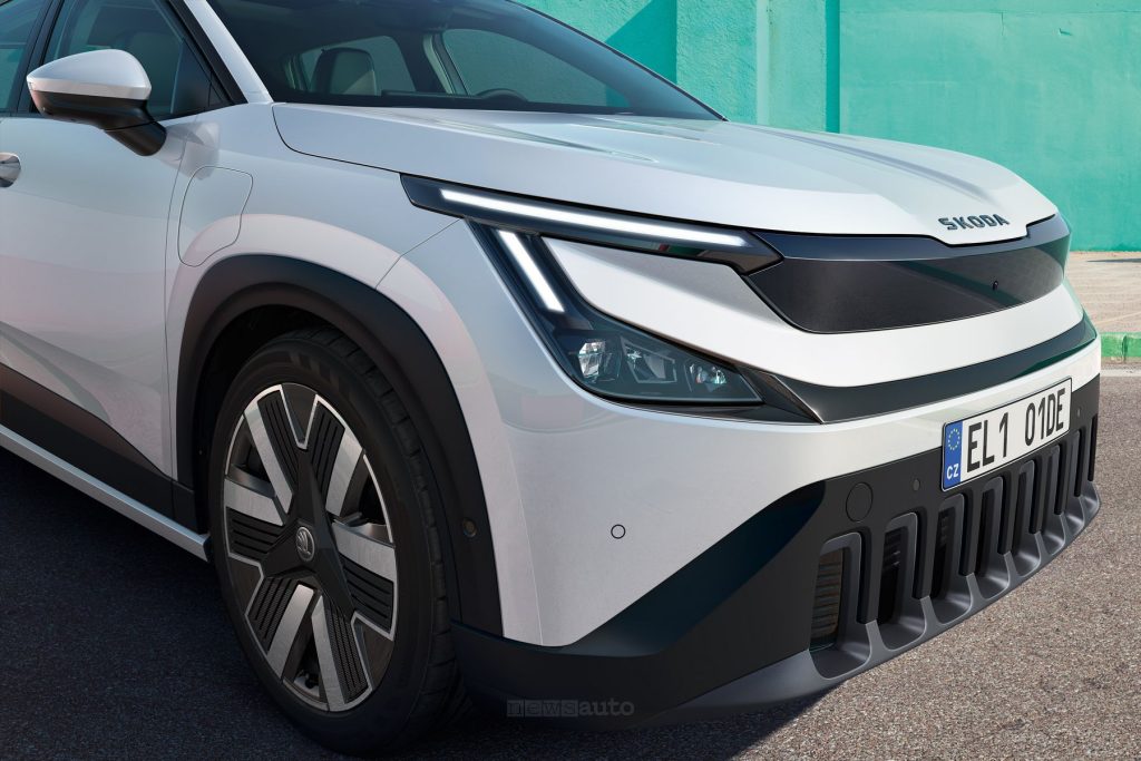 Skoda Epiq faro anteriore