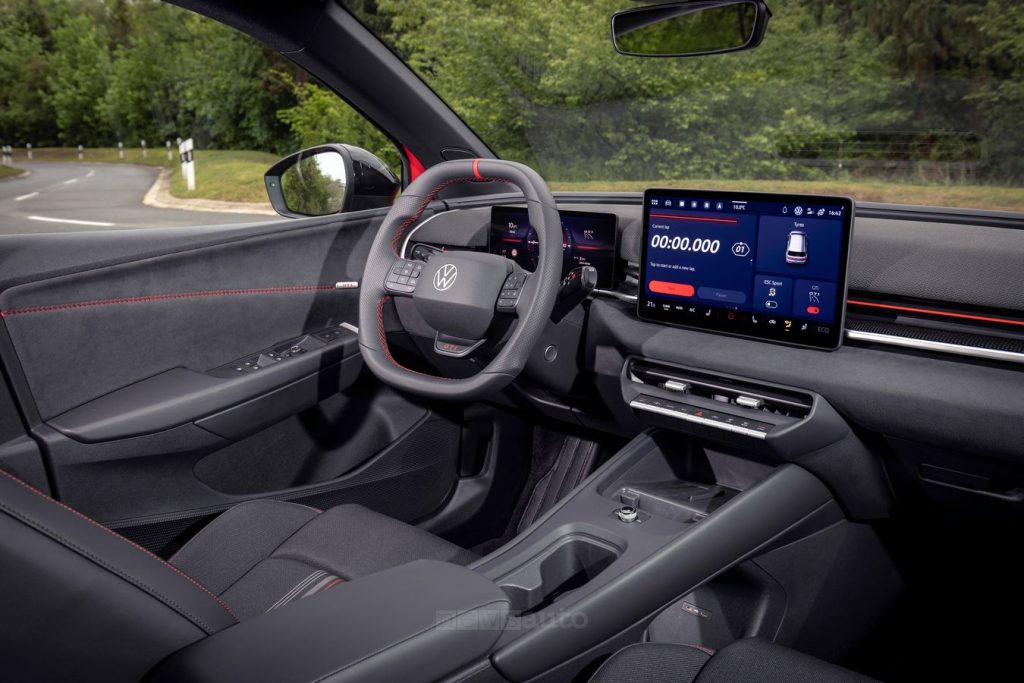 Volkswagen ID. Polo GTI plancia abitacolo
