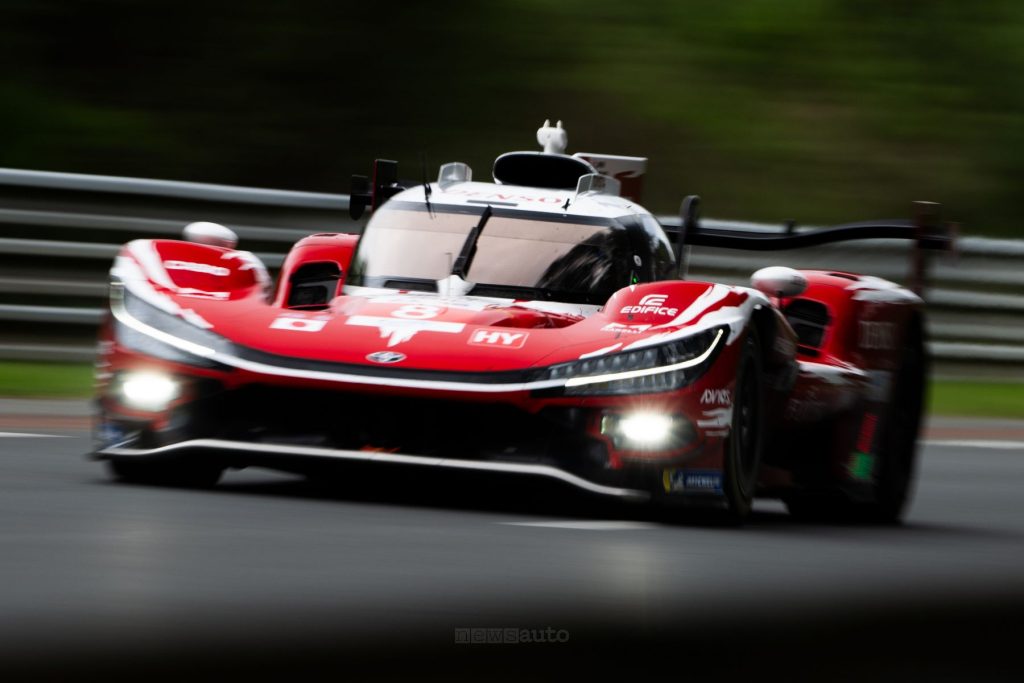 Toyota GR010 #8 al 3° posto sul podio della 24 Ore di Le Mans 2026