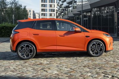 BYD Dolphin G DM-i laterale