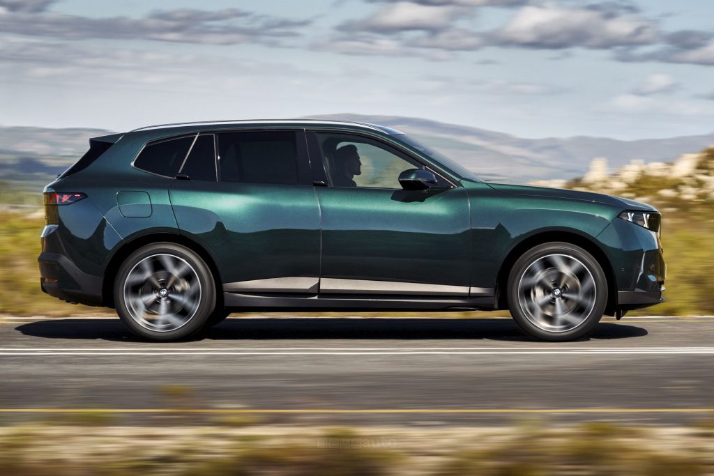 BMW X5 40 xDrive su strada