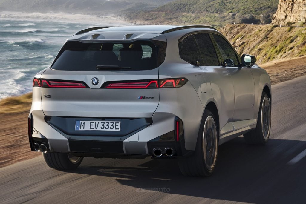 BMW X5 M60e xDrive su strada