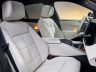 BMW iX5 60 xDrive sedili anteriori