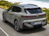 BMW iX5 60 xDrive su strada