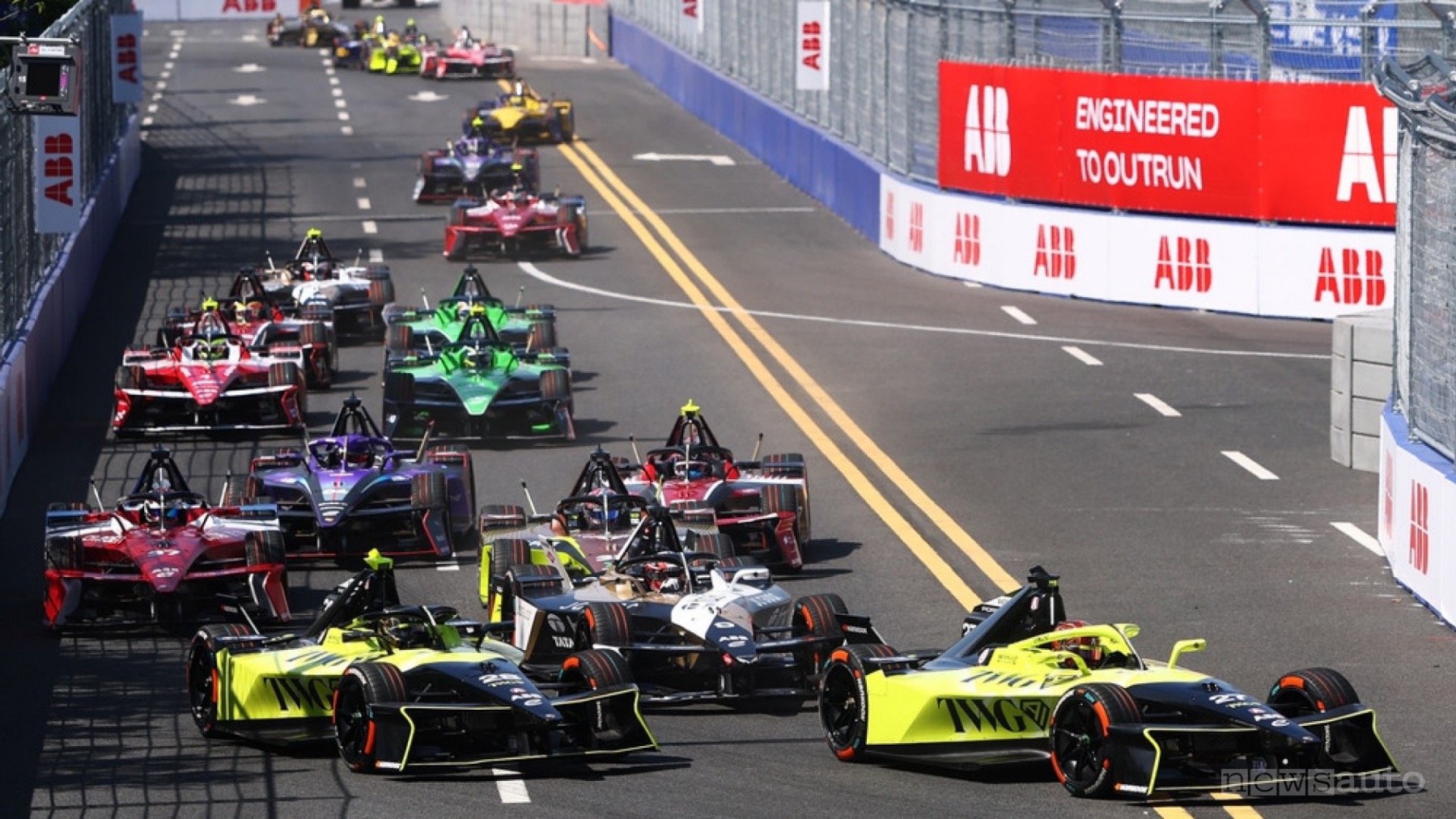 Formula E e-Prix di Sanya 2026: Jake Dennis vince, risultati gara e classifica
