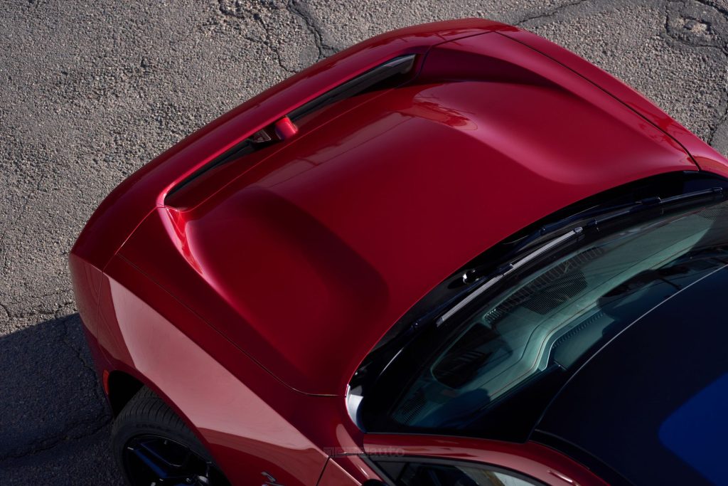 Dodge Charger Daytona R/T presa d'aria nel cofano anteriore