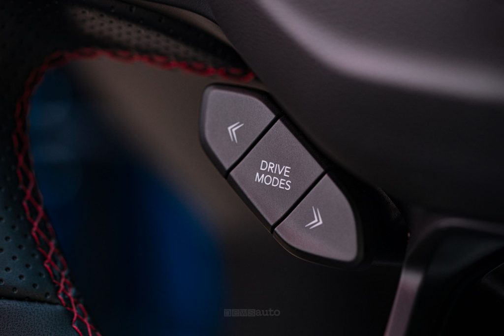 Dodge Charger Sixpack comando Drive Modes
