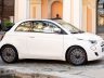 Fiat 500 Hybrid Cabrio Dolcevita su strada