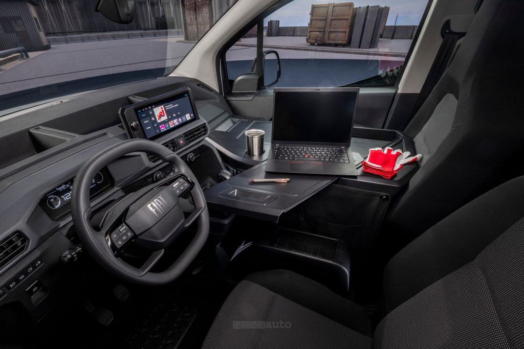 Fiat Doblò EasyPRO sistema Modutable nell'abitacolo
