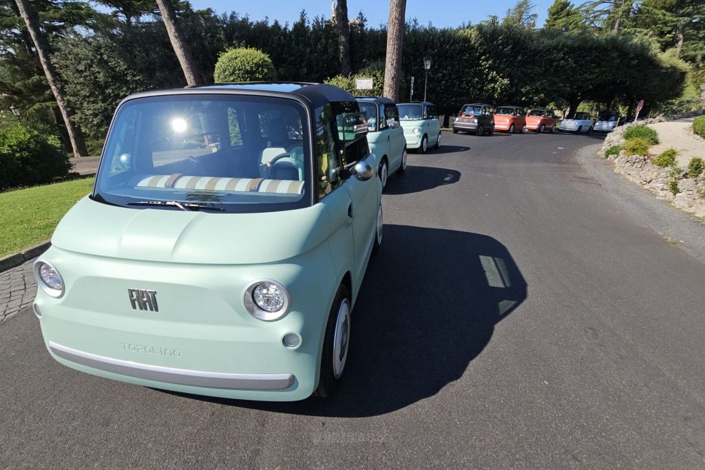 Fiat Topolino su strada a Roma