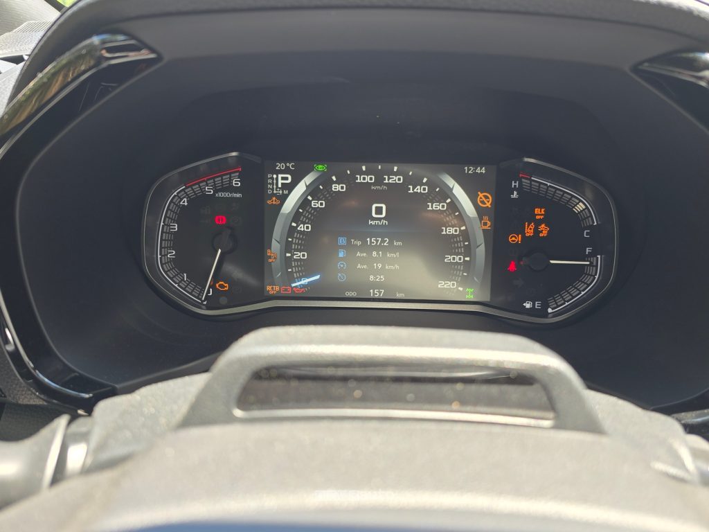 Isuzu D-Max 2026 strumentazione
