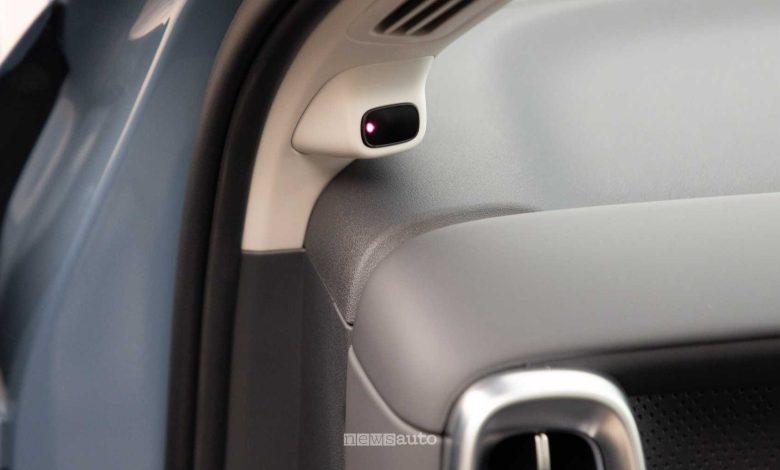 ADAS obbligatori UE telecamera monitoraggio del conducente