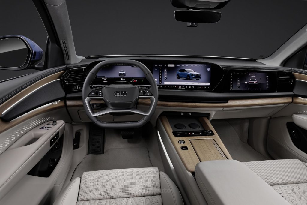 Audi Q7 plancia abitacolo