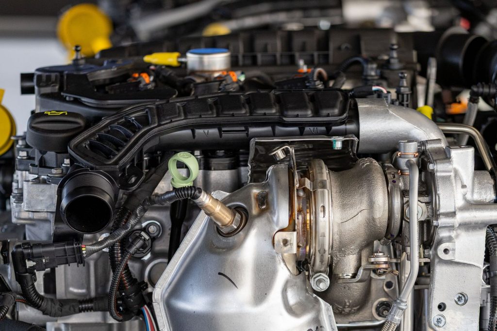 Turbina a geometria variabile del motore Peugeot Turbo 100
