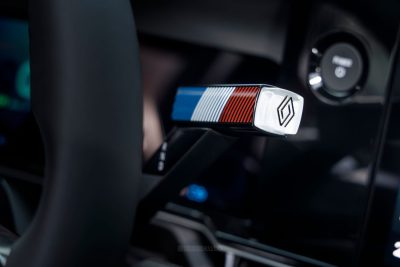 Renault 4 Plein Sud Techno leva del cambio personalizzata con bandiera francese