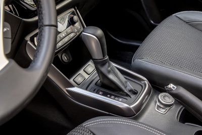 Suzuki S-Cross Hybrid leva del cambio automatico