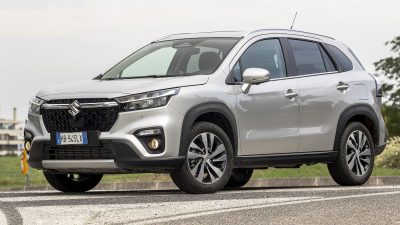 Suzuki S-Cross Hybrid anteriore 3/4