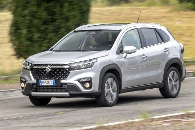 Suzuki S-Cross Hybrid test su strada