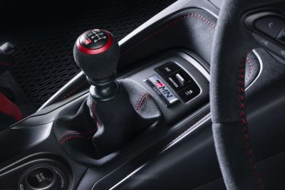 Toyota GRMN Corolla leva del cambio manuale