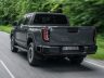 Toyota Hilux BEV su strada
