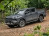 Toyota Hilux BEV in azione sullo sterrato
