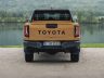 Toyota Hilux Hybrid 48 V Invincible posteriore