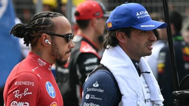 Carlos Sainz Lewis Hamilton