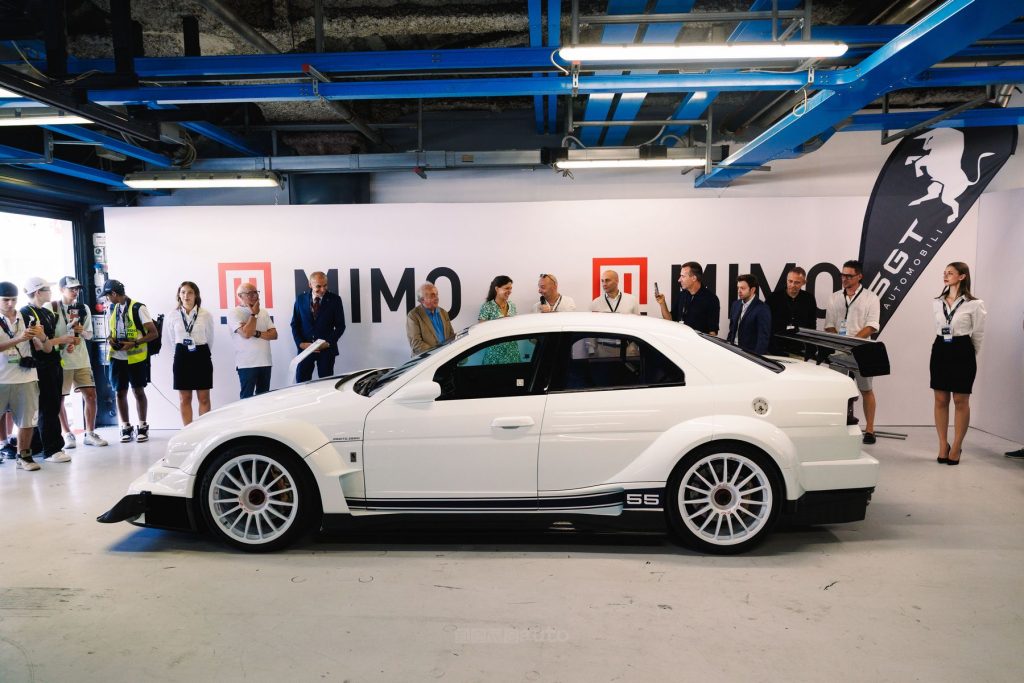 La 55-SGT è il restomod della 155 V6 TI di SGT-Automobili, presentata al MIMO 2026