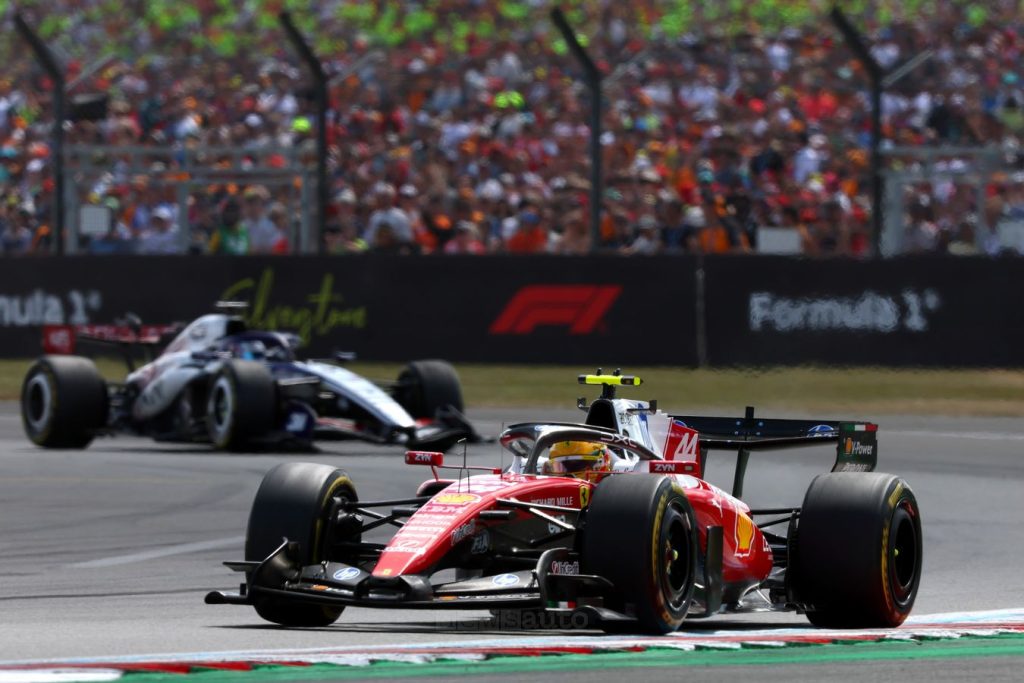 Gara Sprint GP Gran Bretagna F1 2026 Ferrari Lewis Hamilton