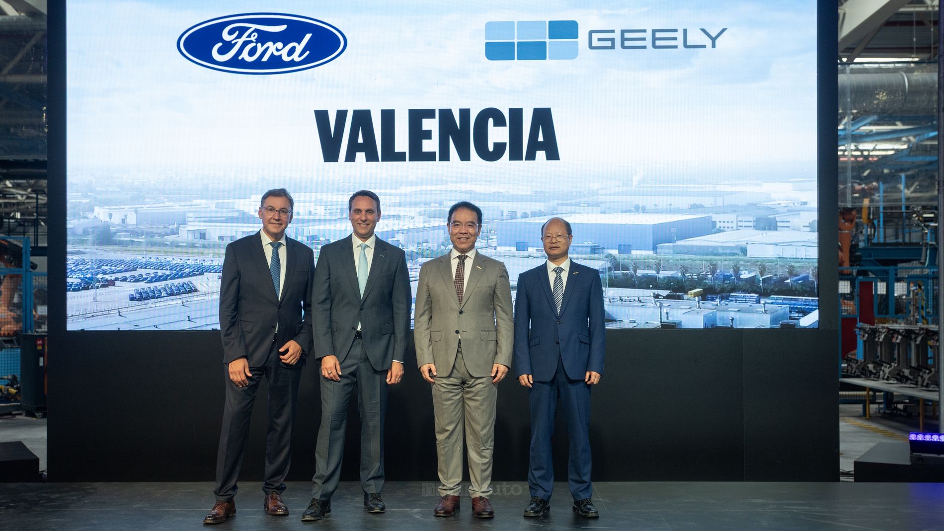Ford e Geely insieme in Europa: joint venture per produrre auto a Valencia