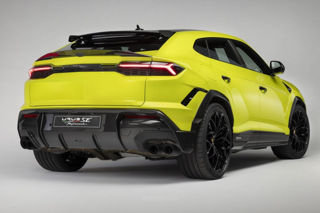 Lamborghini Urus SE Performante posteriore 3/4
